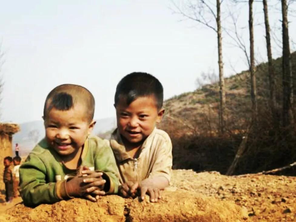 给你的文章一双秀美的眼睛——考场作文快速拟题