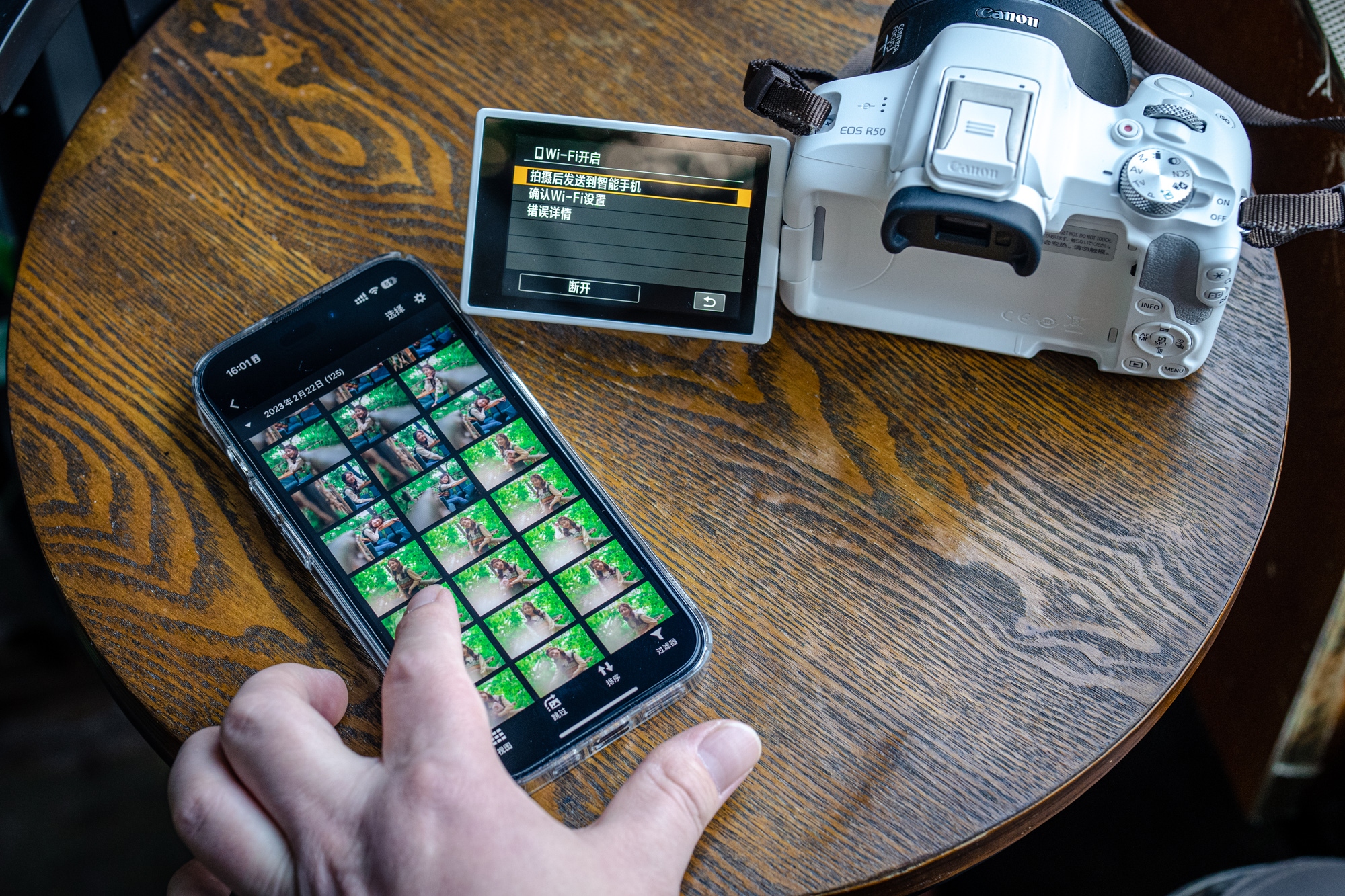 eos佳能轻便小巧,佳能微型相机eos