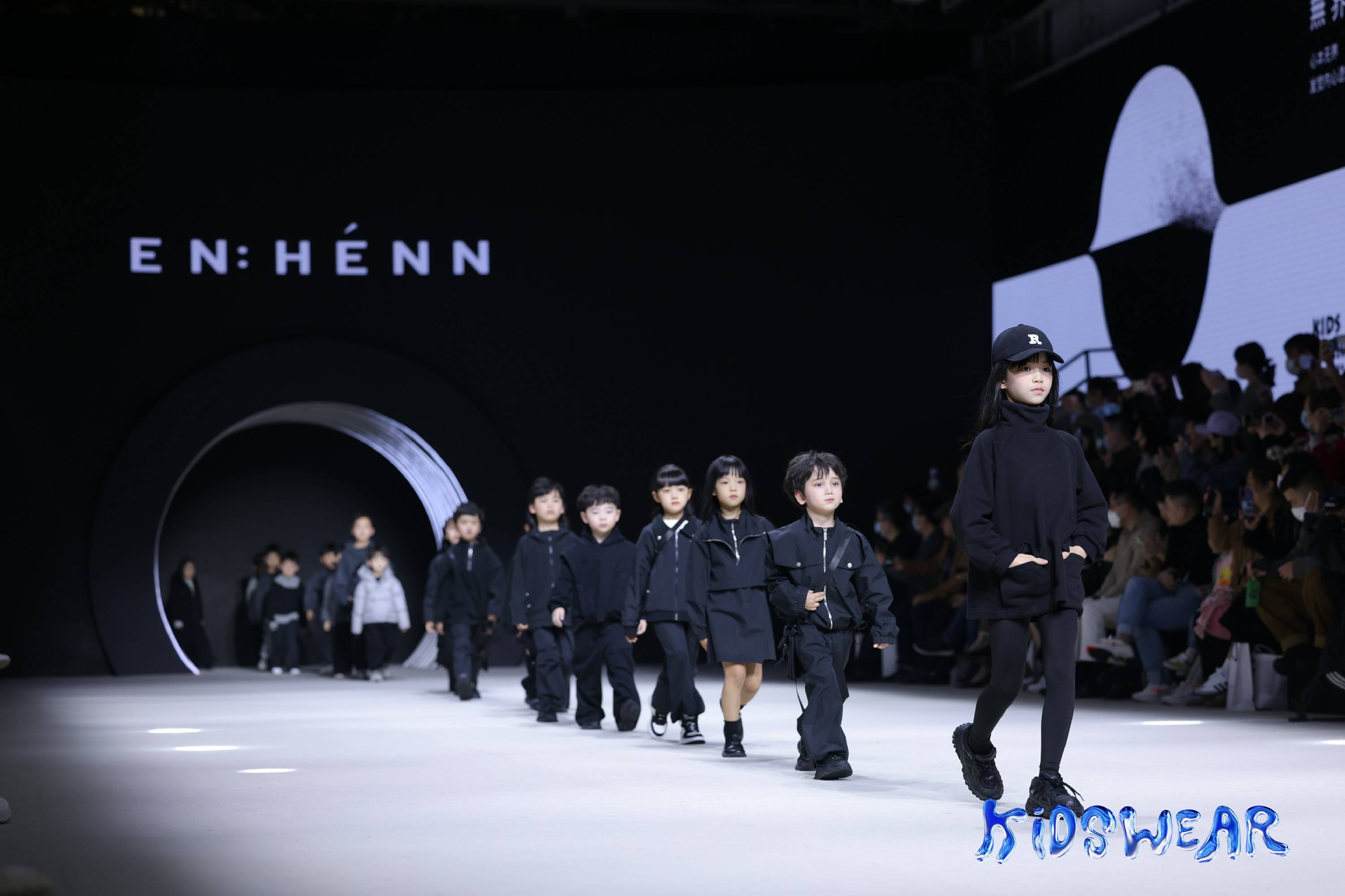 aw23上海时装周kidswear,aw2021kidswear上海时装周
