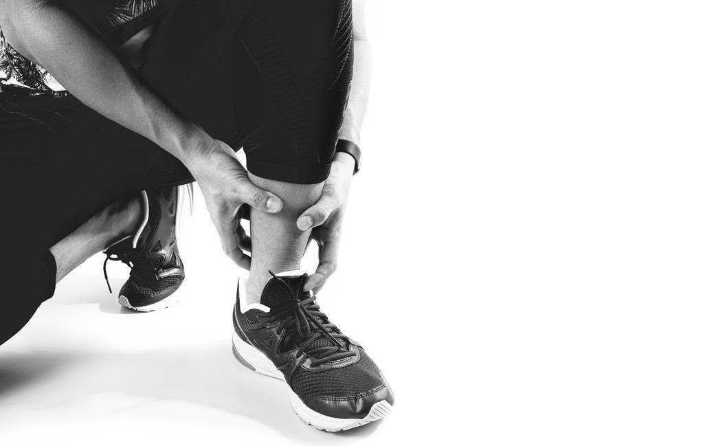 不同位置的脚疼,脚疼痛部位与疾病的关系图