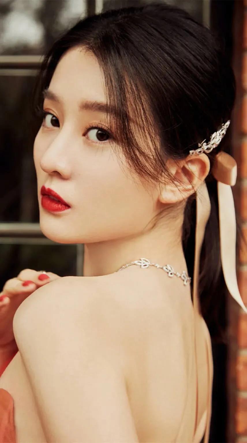 模特乔欣写真集,杨紫乔欣写真集