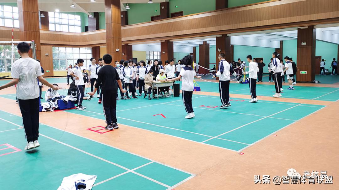 新课标体育练习题,体育新课标飞盘