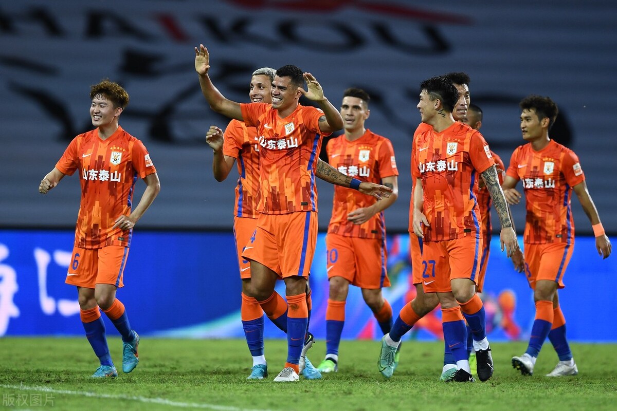 郑铮世界波破门,郑铮凌空打门