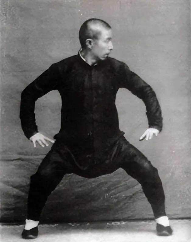 绾㈠啗涓殑姝︽灄楂樻墜鏈夊鍘夊,绾㈣壊姝︽灄