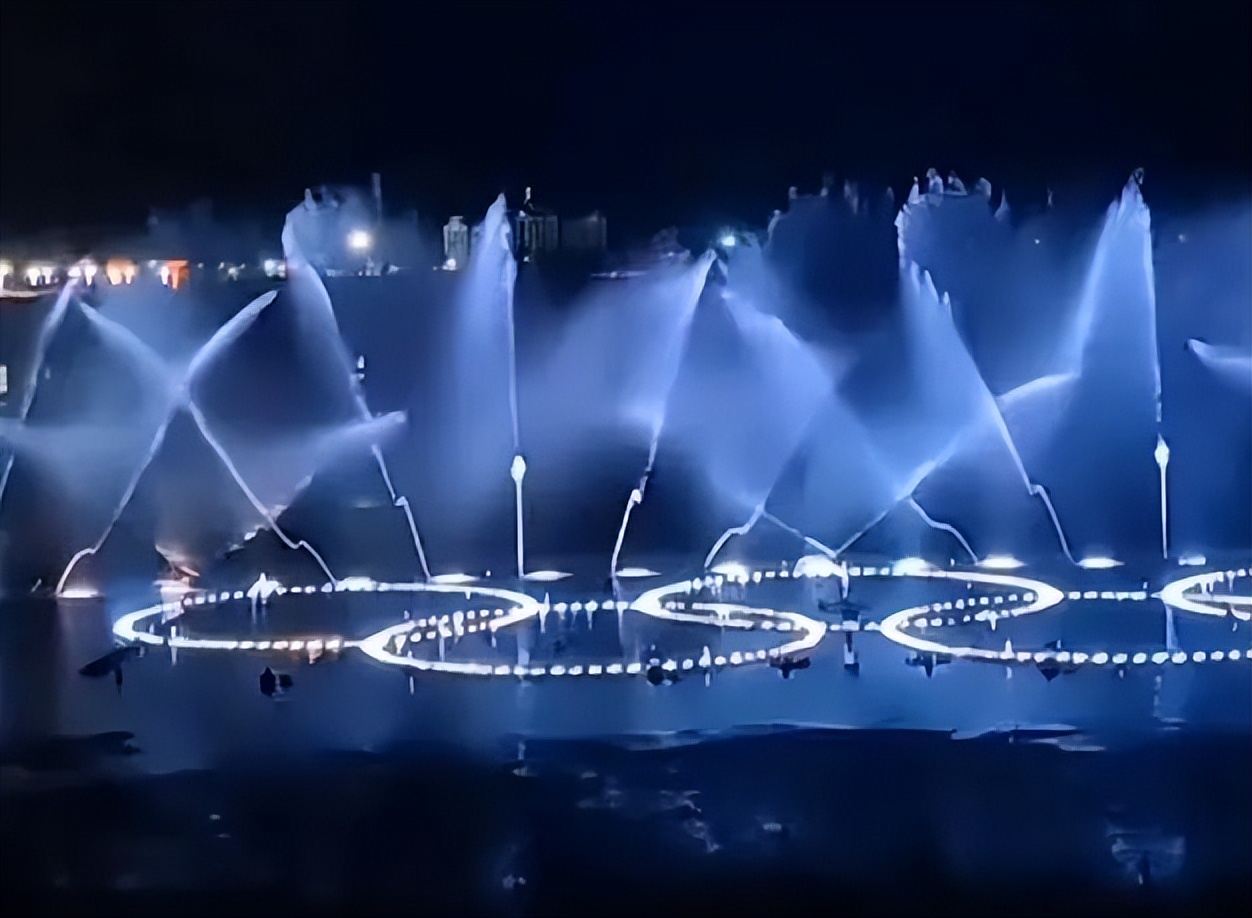 人这一辈子总得来一趟,人这一辈子一定要来日本