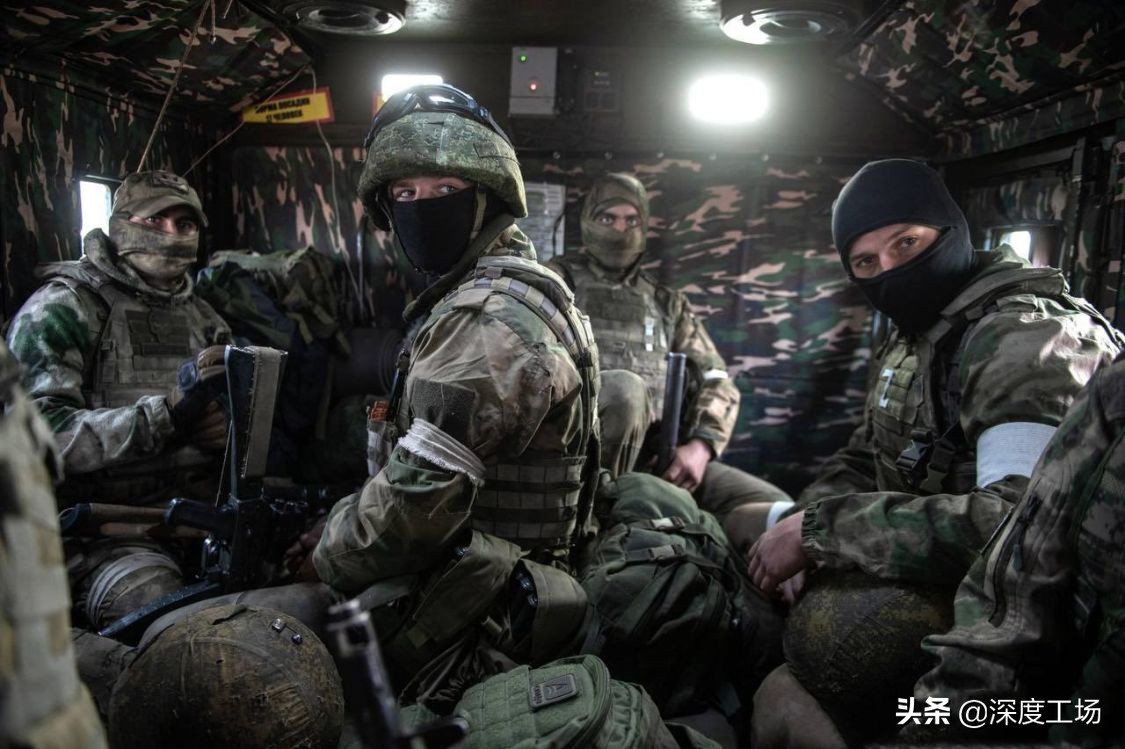 俄军云爆弹战车首次被摧毁,俄军旅长掩护撤退战死