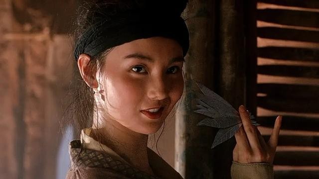 长津湖之水门桥被美军飞机扫射,徐克拍长津湖水门桥