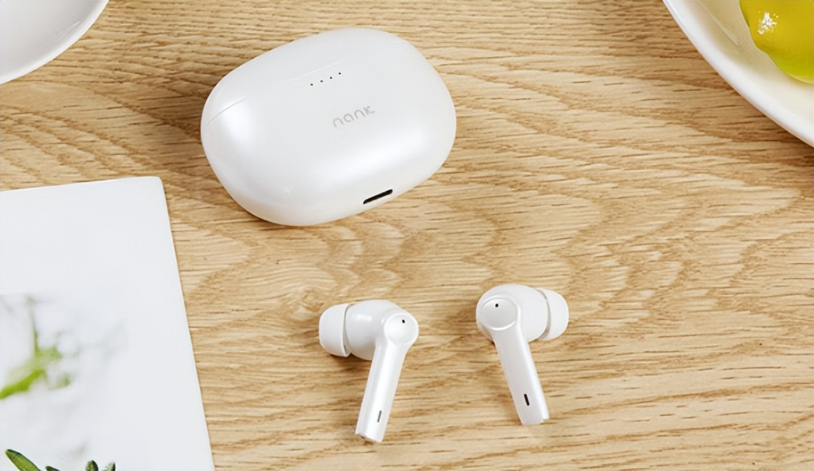 蓝牙耳机哪款防掉好用,哪款蓝牙耳机的防风效果好