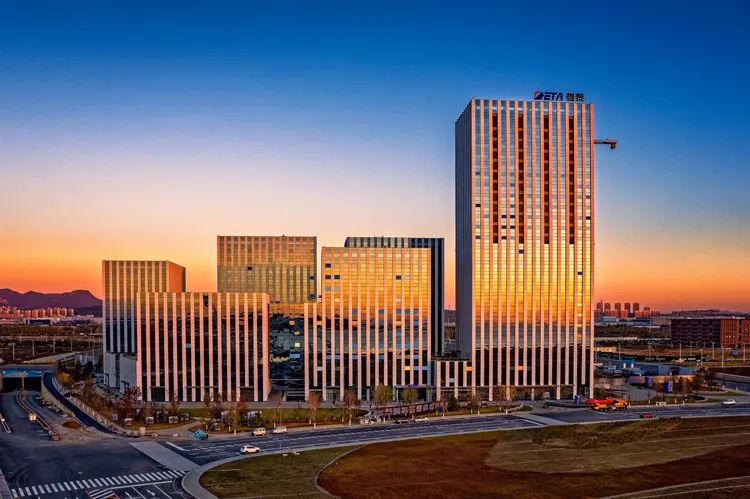 大连人足球队股改,大连足球改革发展工作怎么样