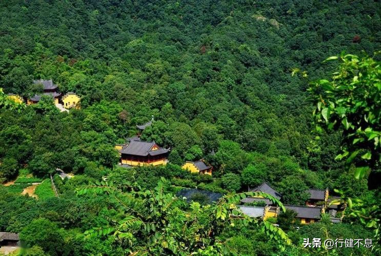 写青山的唯美诗词,关于青山的诗句大全