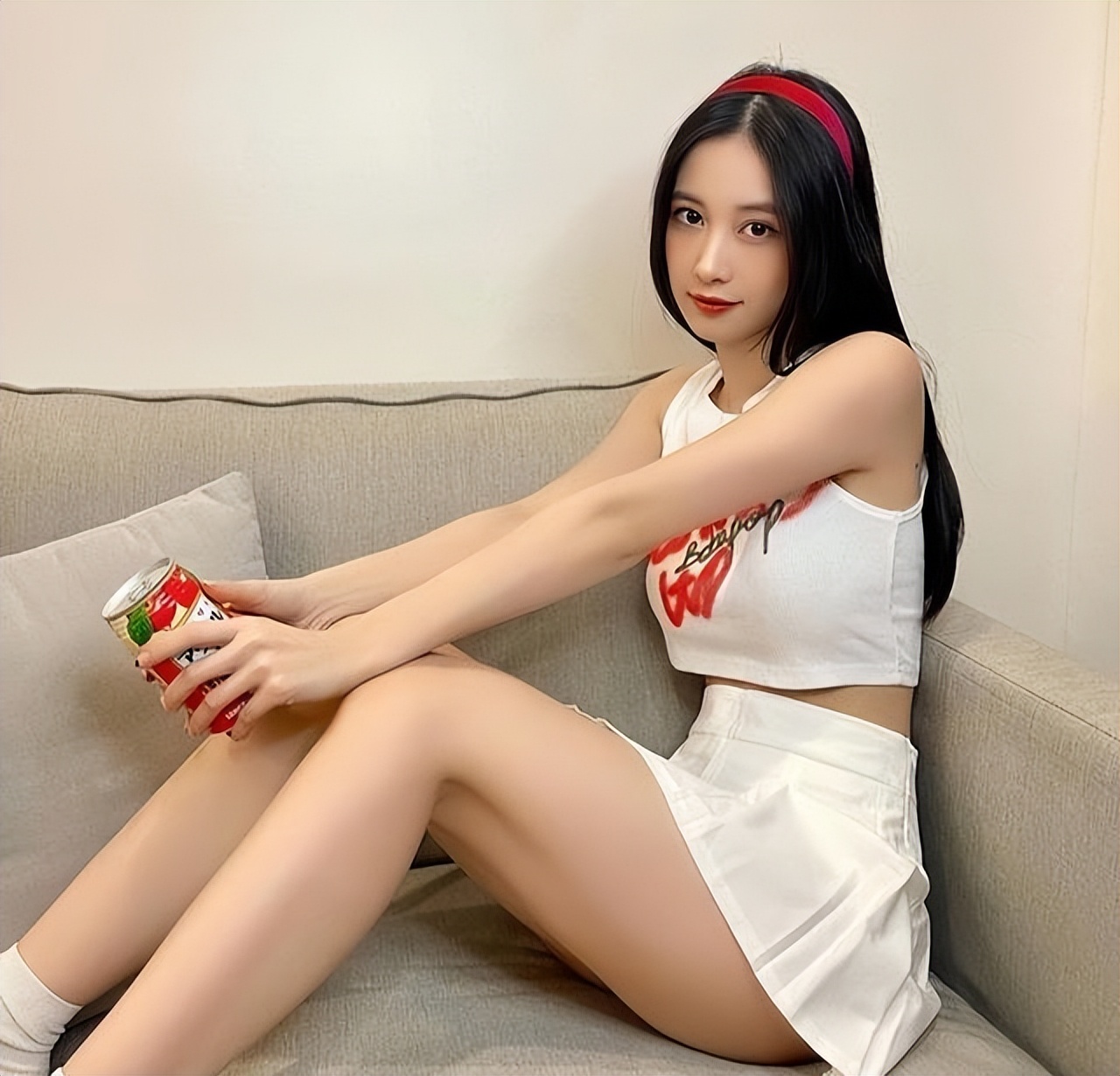 越南网红前十名姑娘,越南最漂亮十大美女明星