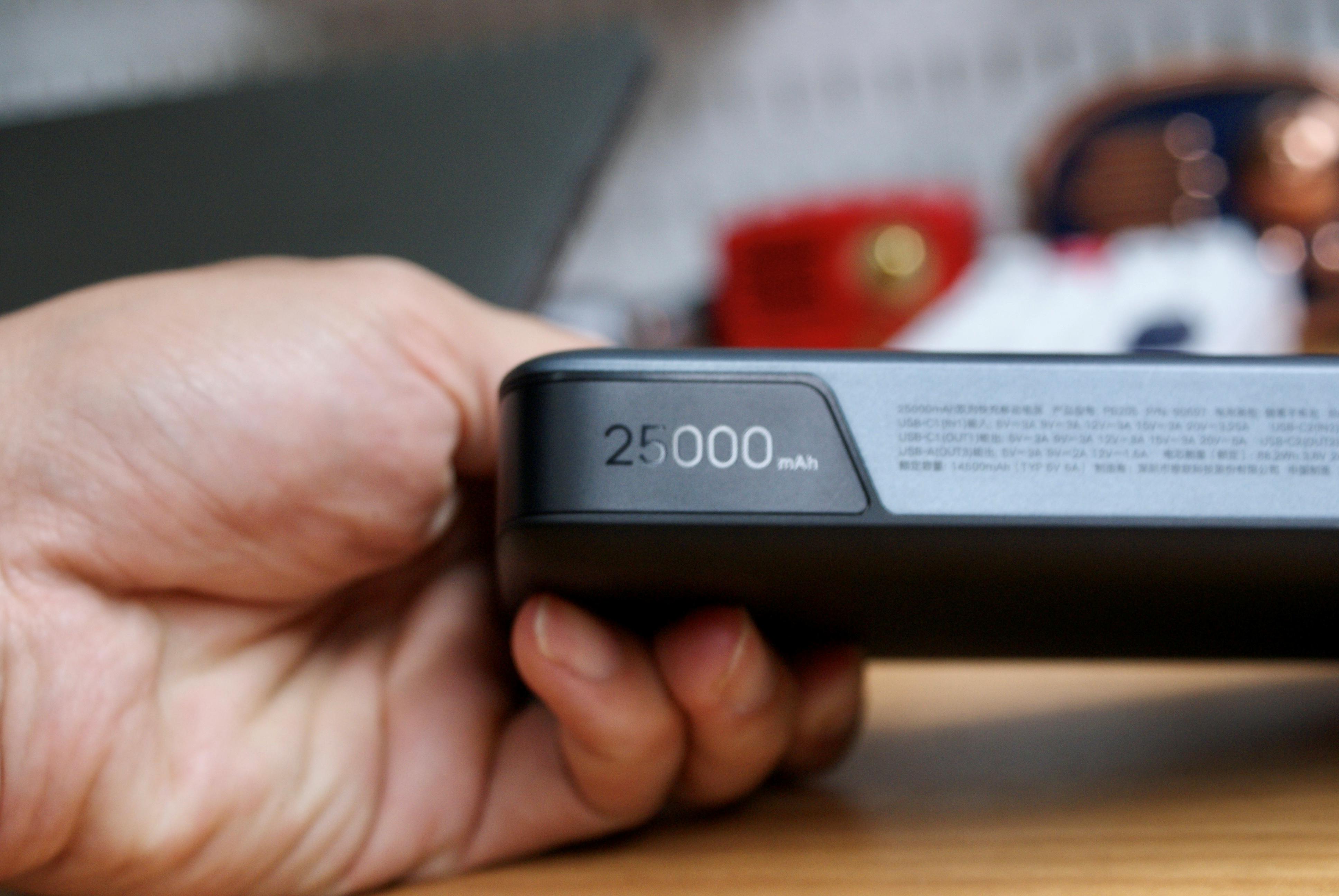 大容量笔记本充电宝快充,大容量带网充电宝