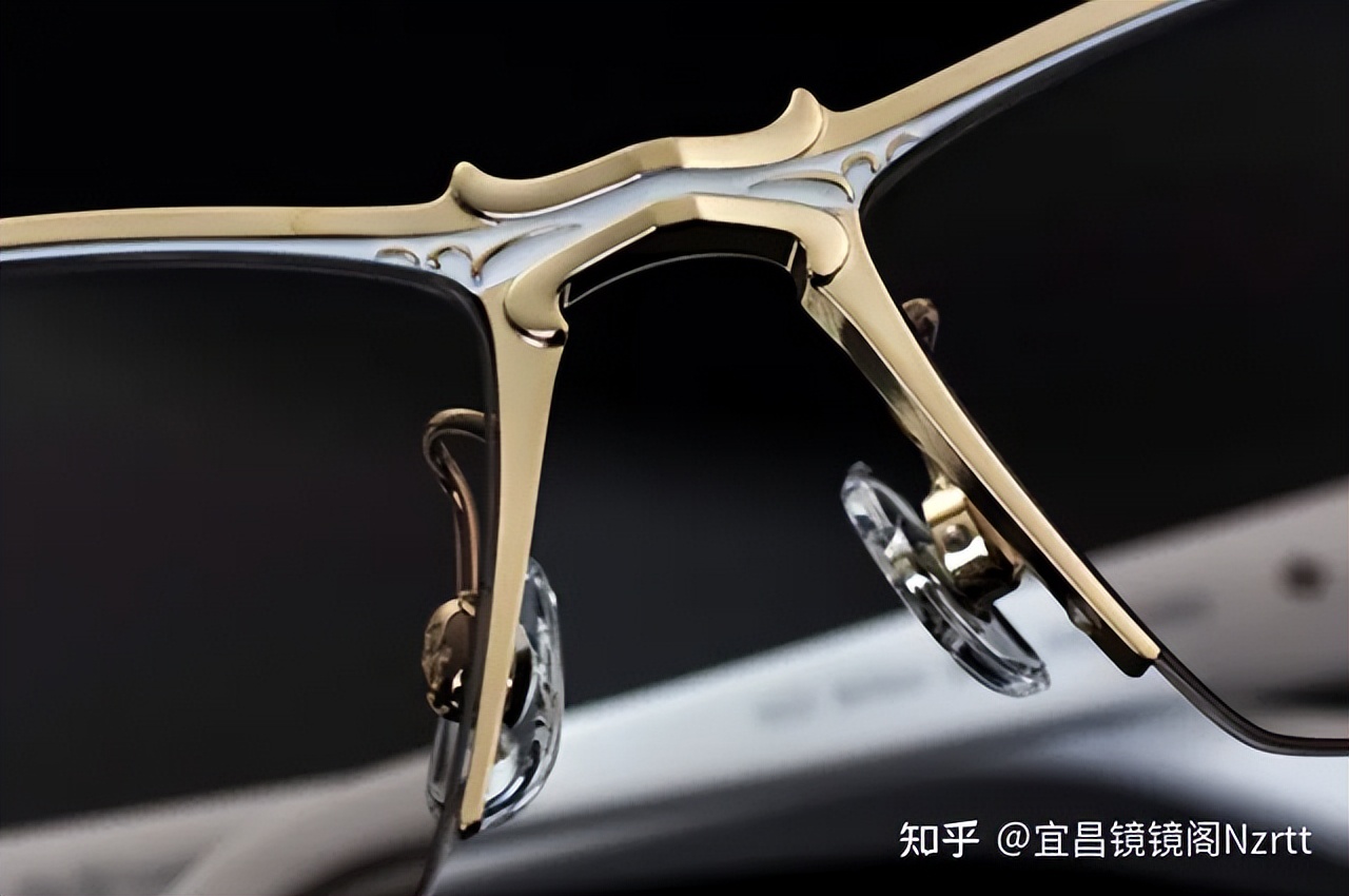 Arossvy眼镜—精雕细琢的日本银饰之王