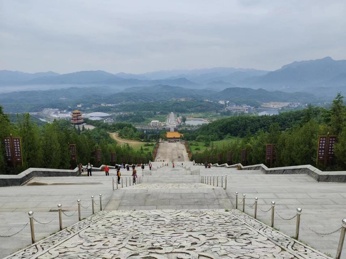 尧山大佛简介,尧山大佛景区