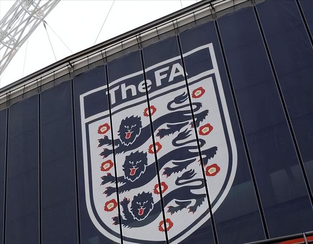 世界杯大胜伊朗的英格兰，是现代足球的起源，也是邮轮的起源