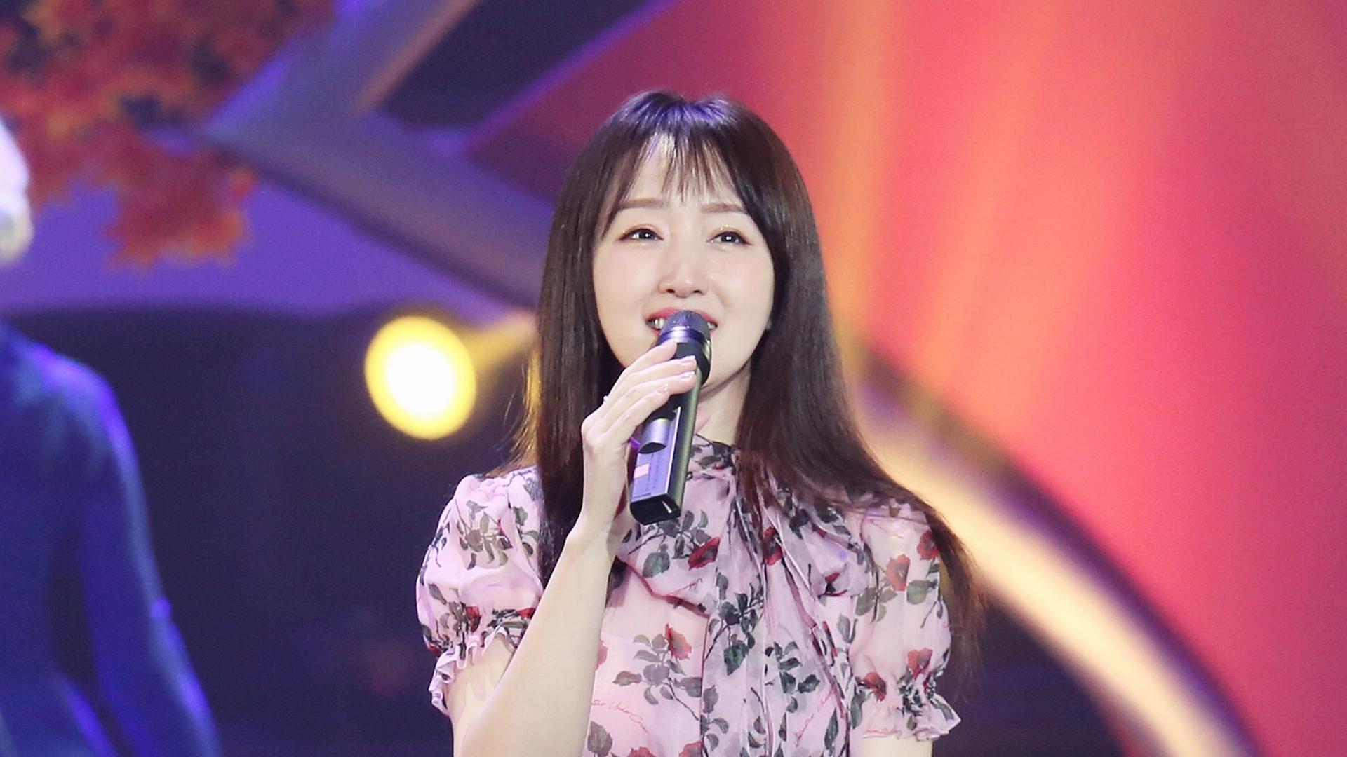 52岁杨钰莹怀孕了吗,52岁杨钰莹以前有过小孩吗