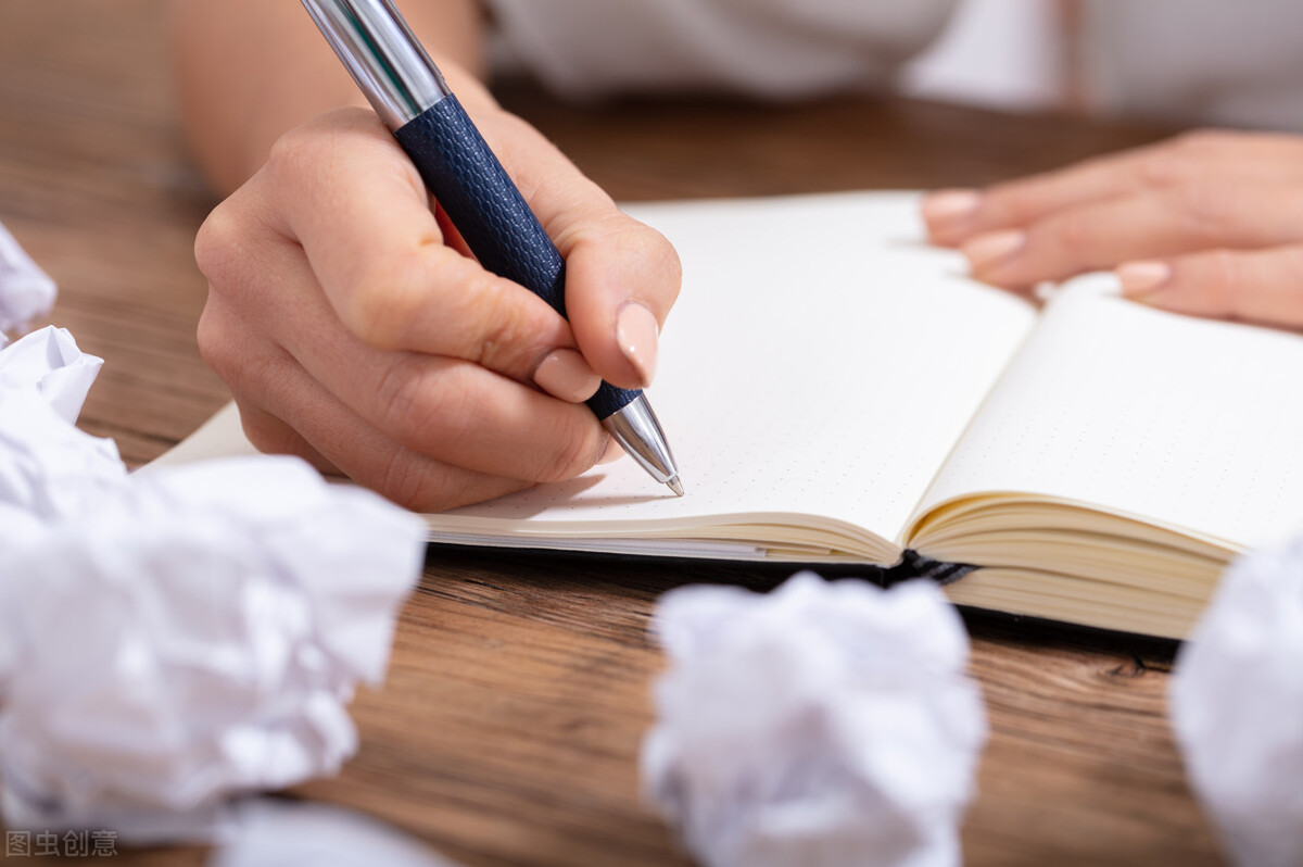 8大写作策略推荐！写作是你通往真正思想道路上需要经历的阵痛