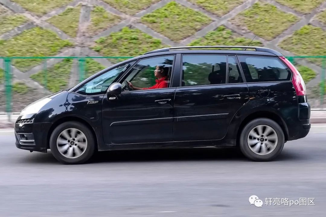雪铁龙毕加索的加长版,雪铁龙全新c4大毕加索惊艳曝光