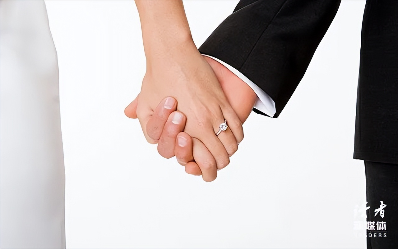 你后悔嫁给现在的老公吗,你后悔嫁给二婚有孩子的男人吗