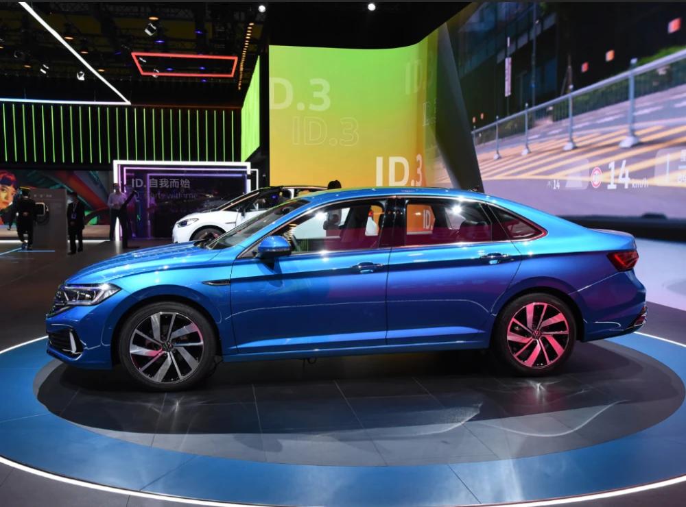 新408和速腾pk,新408对比大众速腾