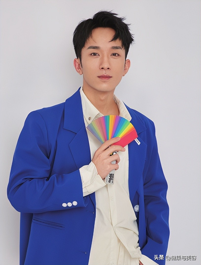 护肤品的颜色是怎么调的,护肤品的配色和纹理