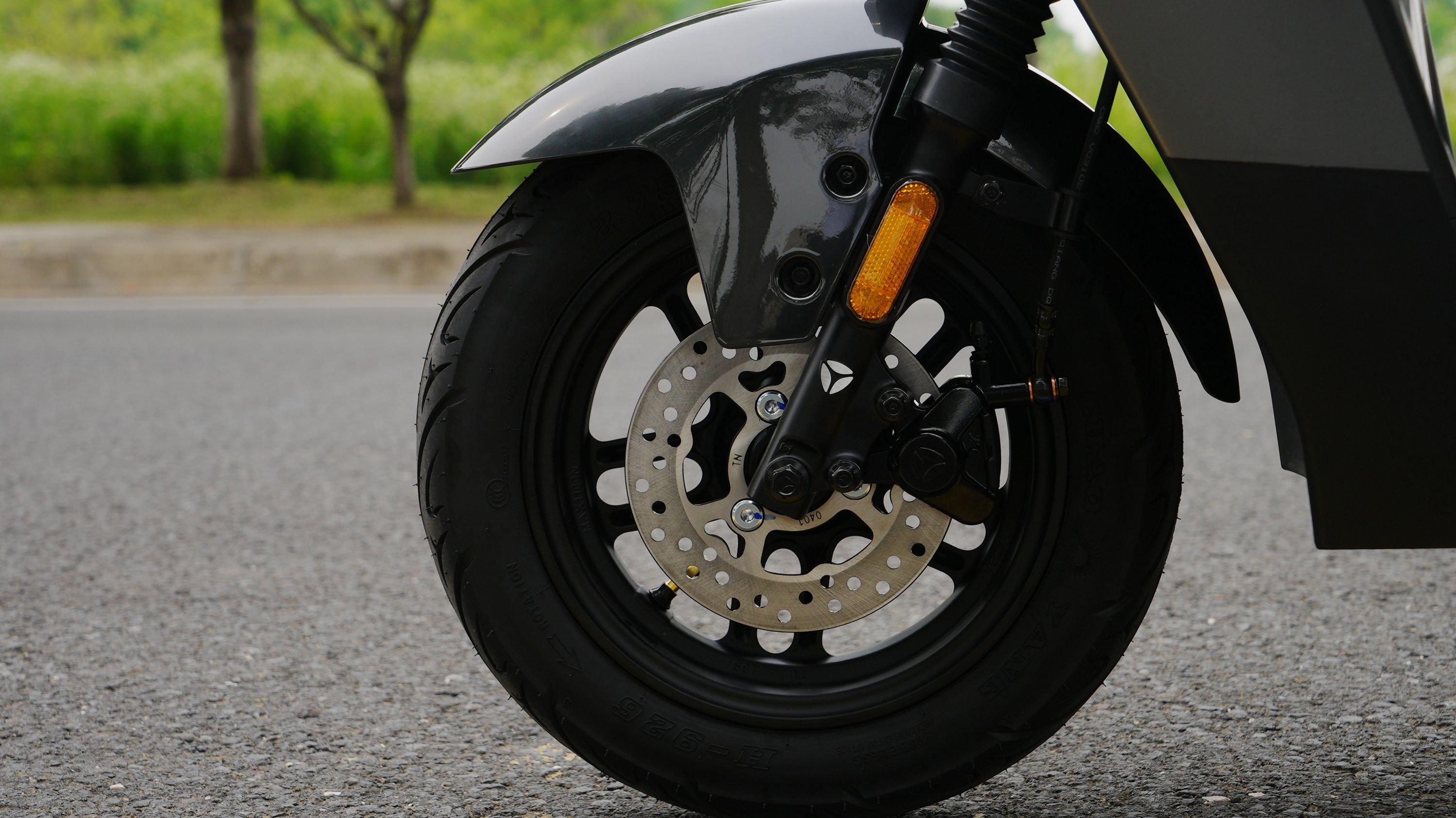 合格的“*男猛**”坐骑什么样？一文看透电动车选购（附实例解析）