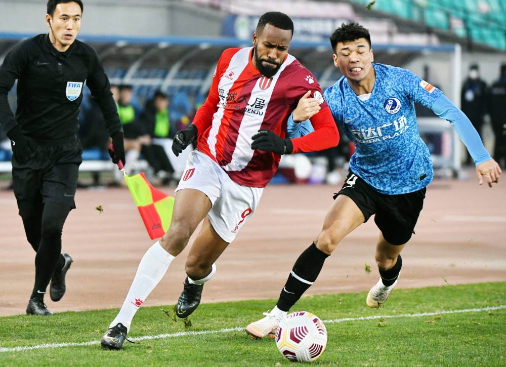 豪门球队降级,成都蓉城vs大连人冲超