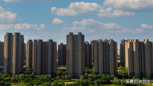 嘉凯城退市后持有的股票怎么办,嘉凯城摘牌了以后散户的钱怎么办