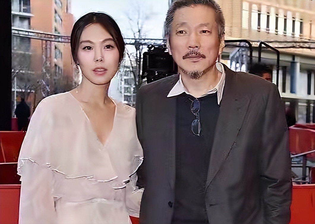 她是所有韩国男人的女神，却甘愿当小三嫁57岁导演，败尽多年名声