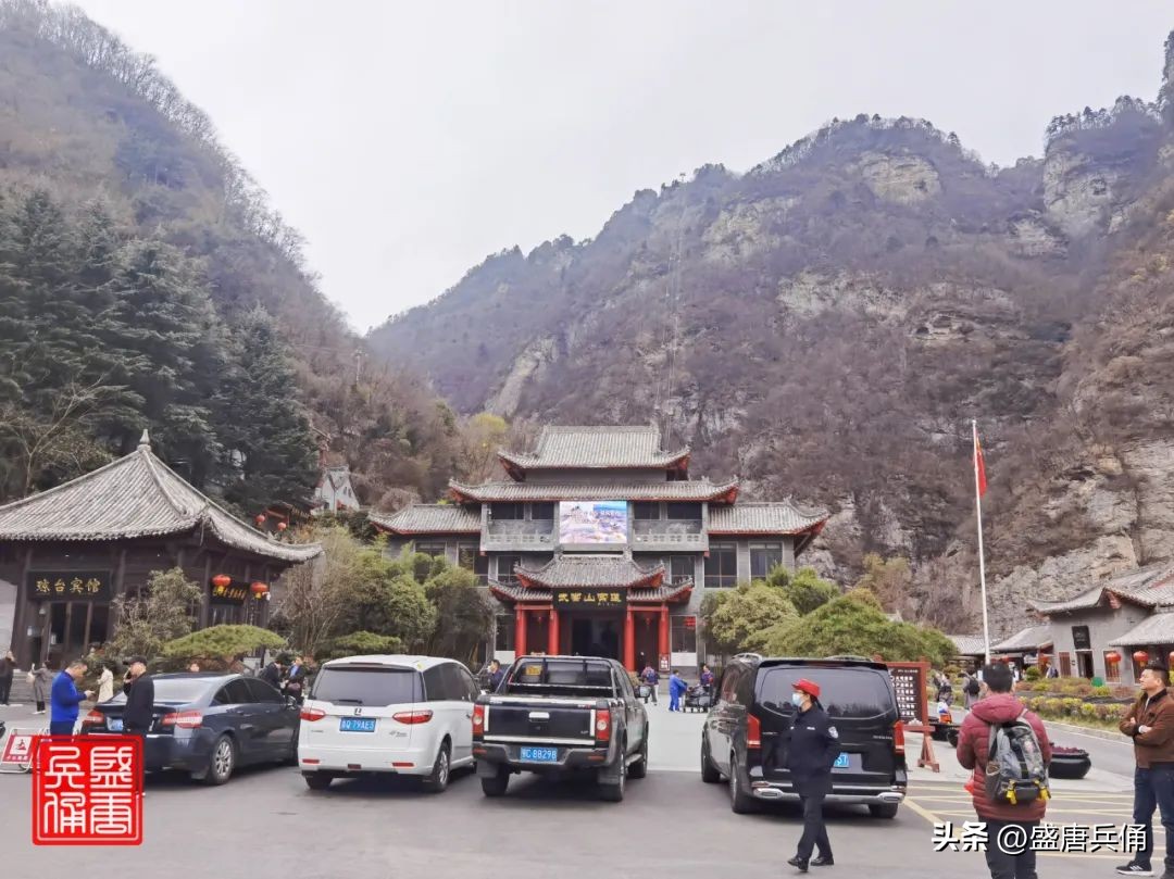 湖北十堰丹江口武当山紫霄宫,十堰武当山金殿