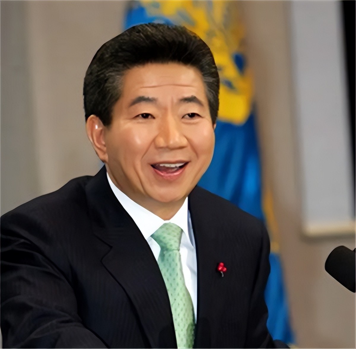 韩国总统卢武铉跳崖,韩国总统卢武铉之死