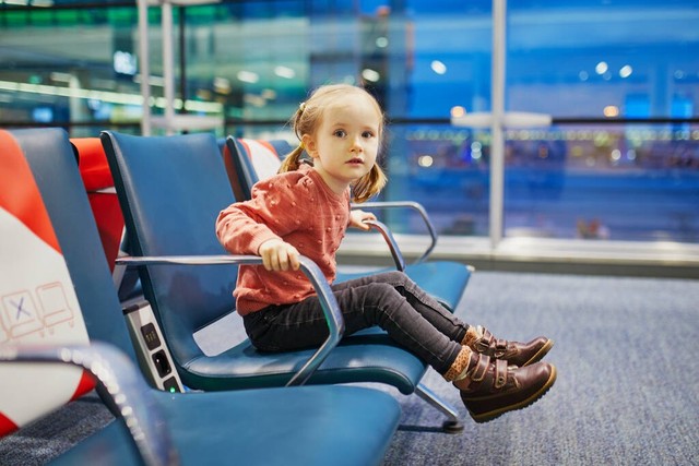 未成年人乘坐飞机需要注意事项,未成年人坐飞机要什么证件