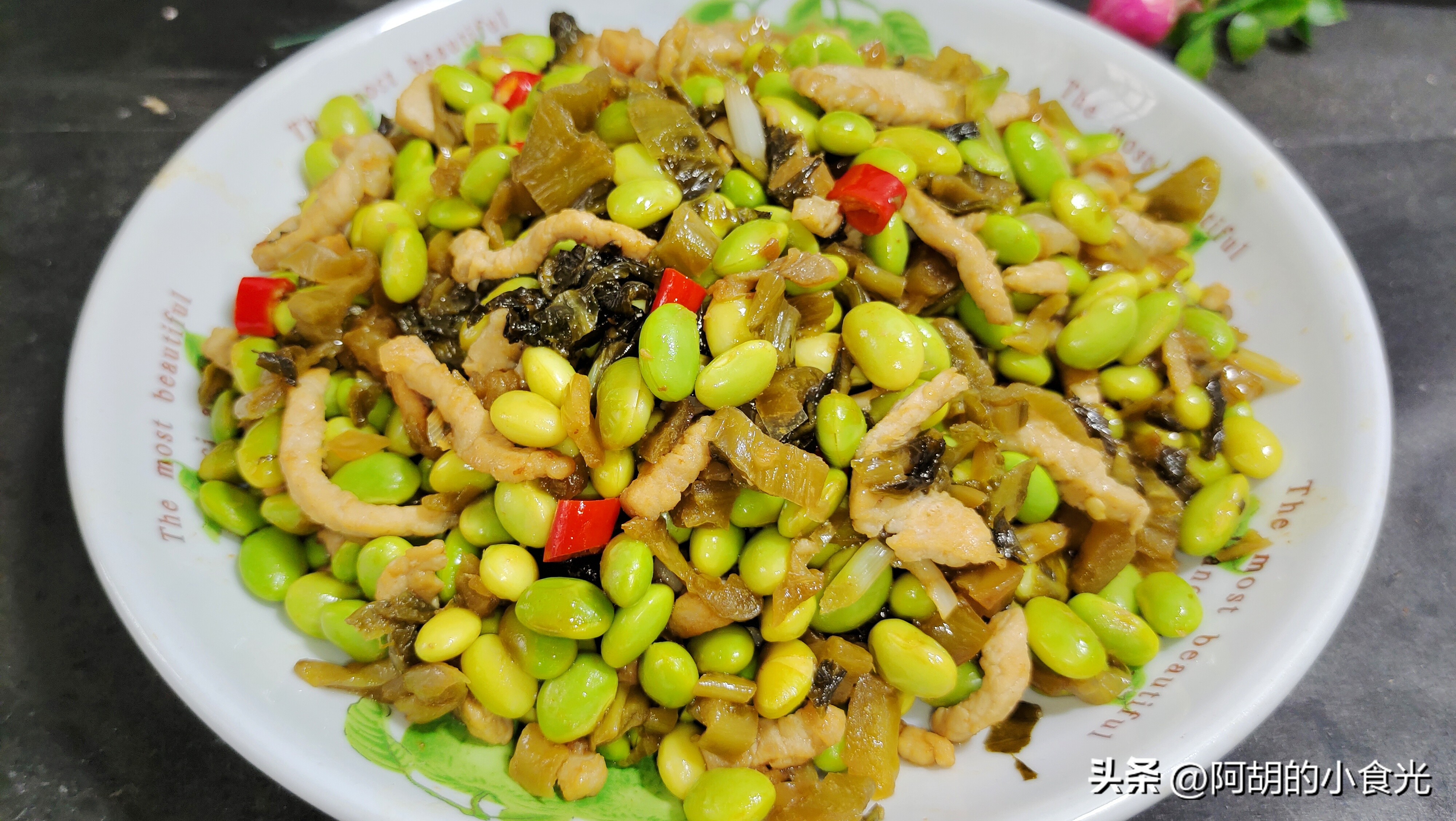 毛豆健脾利湿,毛豆咋炒翠绿