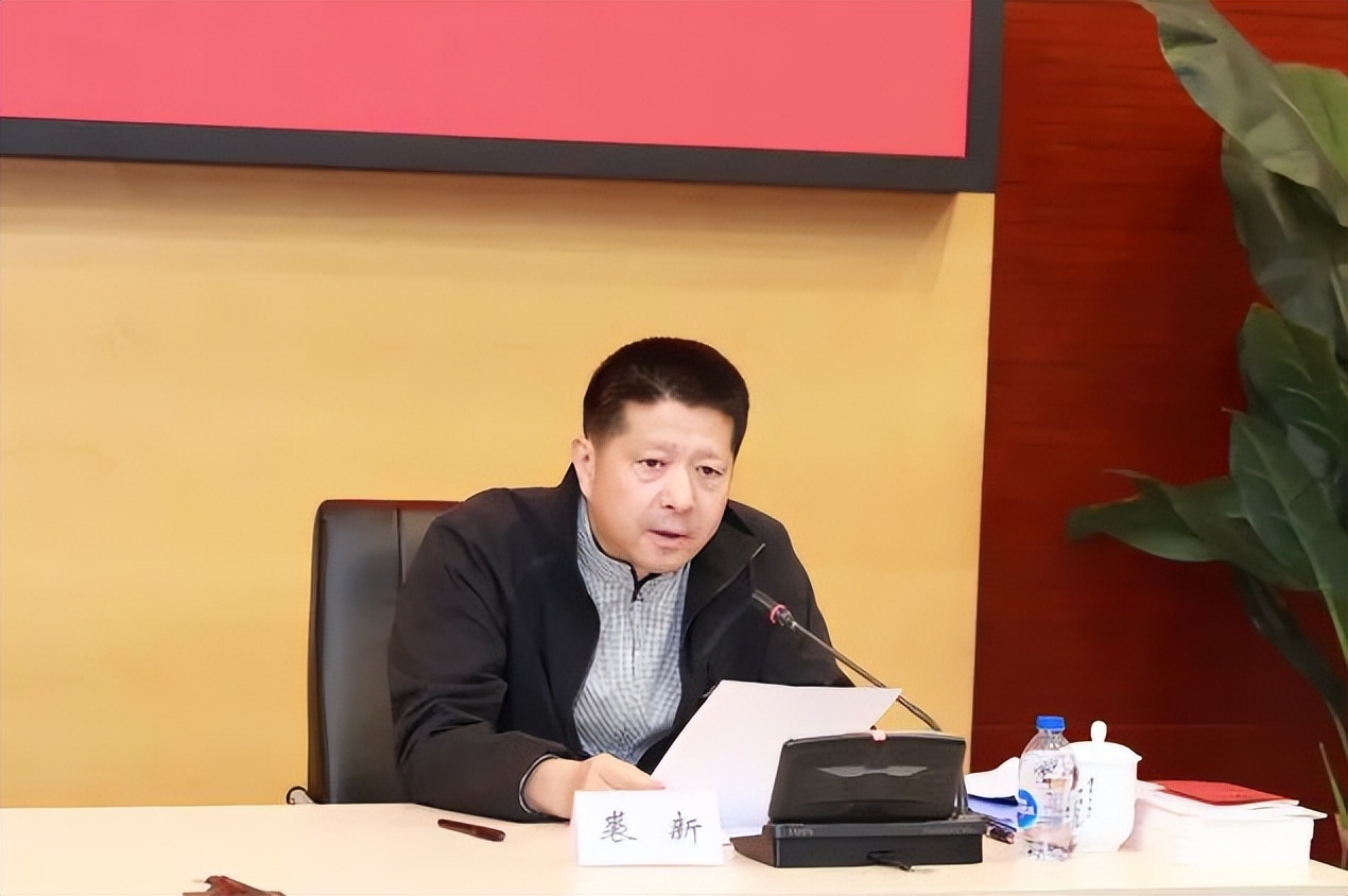 党的二十大精神宣讲团走进校园,学习研讨党的二十大报告精神