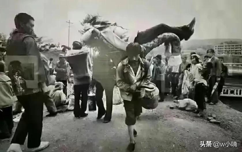 46张被大多数50后遗忘的老照片,14张迷人的珍贵老照片