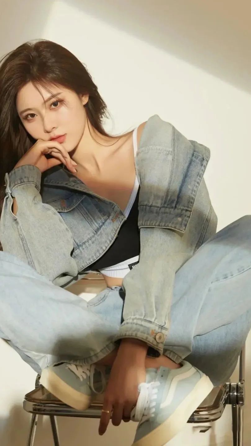 发色2022年最火发色上班族,男生低调上班族发色