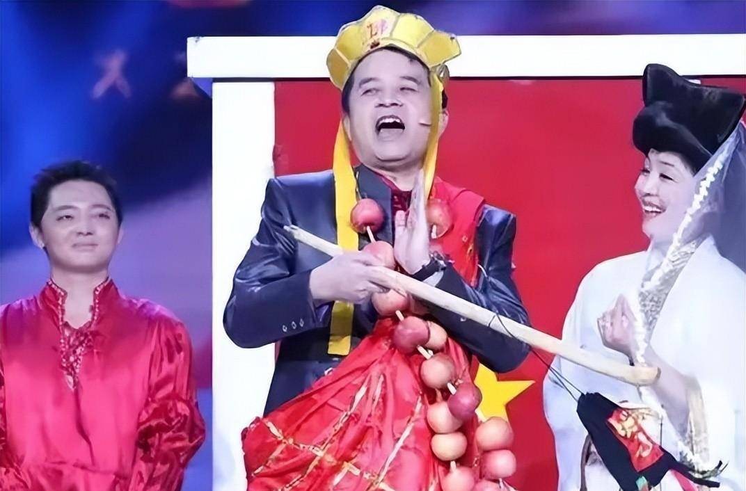 58岁毕福剑离开央视到哪了,离开央视毕福剑现在过得如何