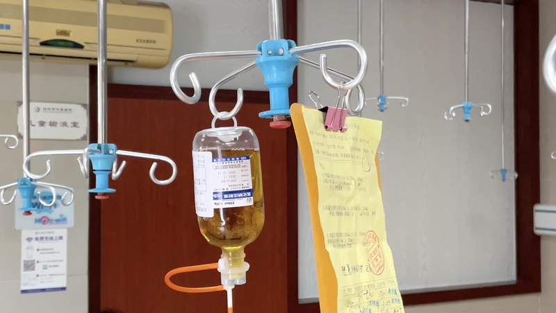 五步蛇毒酒喝了会怎么样,五步蛇泡酒死亡事件