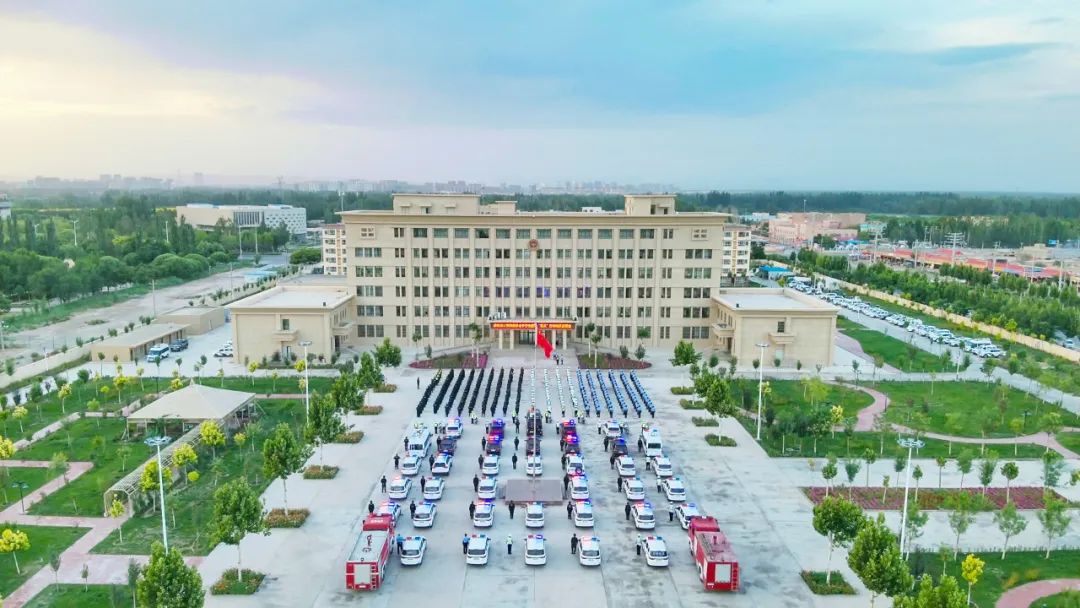 持续做好夏季治安打击整治行动,扎实开展夏季治安打击整治行动