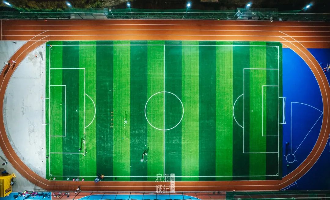 越夜越美丽完整视频,越夜越美丽流光溢彩