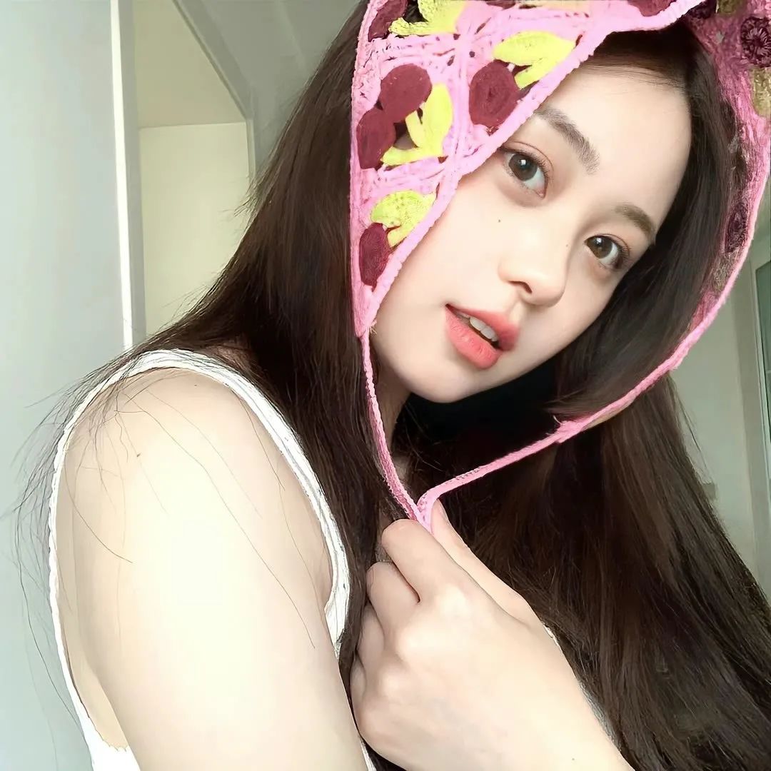 春日氛围感头像带背景图,春日已至头像图片