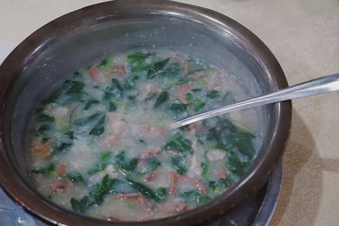 奇了怪了，究竟是什么宝地让广州老饕们也净爱往这钻？