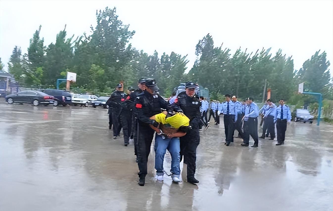 当灵魂被撕裂,灵魂被撕裂的痛