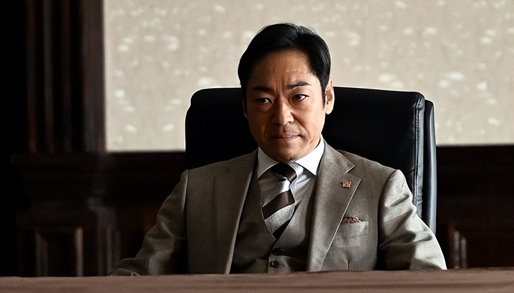 中日高人气男星塌房！公然扯女性内衣实施猥亵，癫狂状态曝光