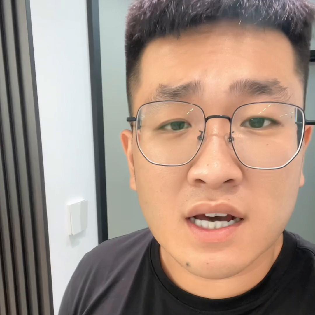 木门怎么选购效果最好,室内木门怎么选才能不踩坑