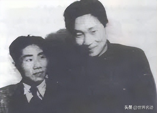 1949年毛岸青到毛主席身边，警卫问他：*青江**妈妈好吗？其作何回答