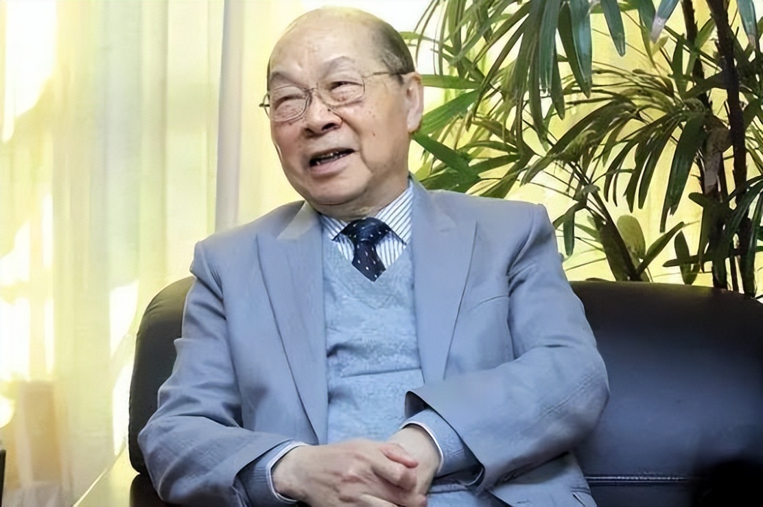 癌症晚期应该放弃还是继续治疗,癌症晚期需要治疗还是放弃回家