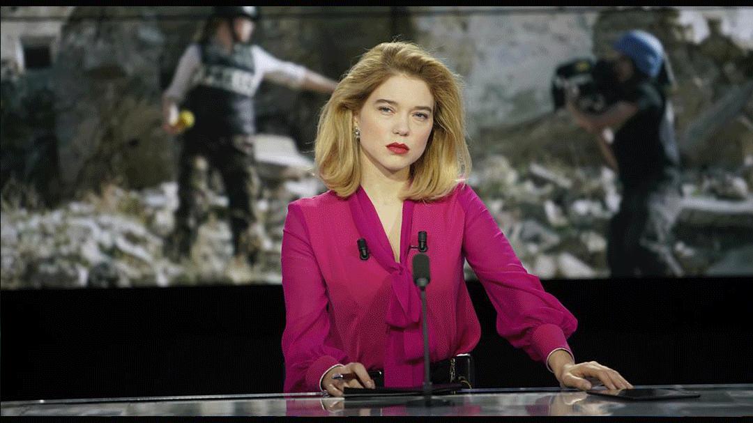 春天穿粉色到底有多好看呢,这个冬季穿粉色会让你惊艳动人