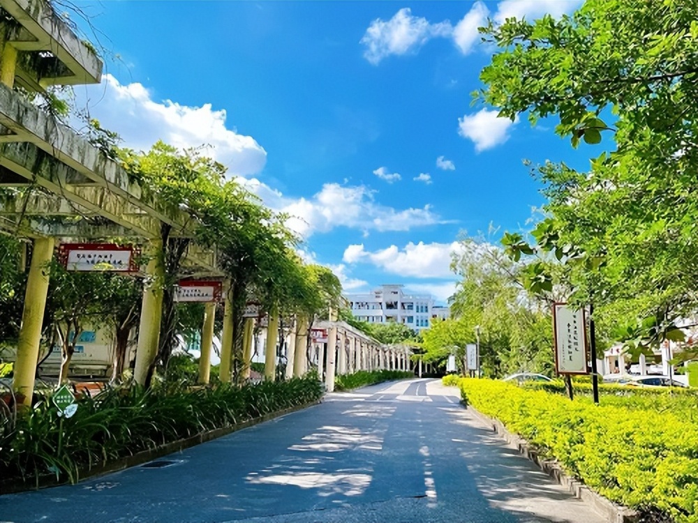 珠海南方爱迪技工学校有什么专业,珠海市南方爱迪技工学校口碑