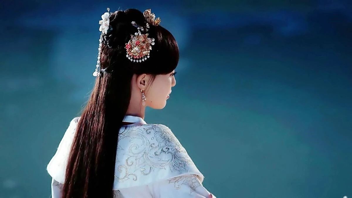 最感人的情诗10首,爱你情诗100首